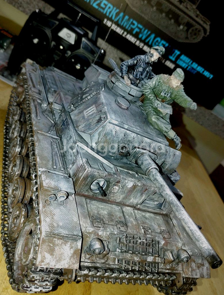 각종교신가능1:16헝롱RC카탱크2WW독일3호전차도색작(겨울전쟁)헤이리영웅--7