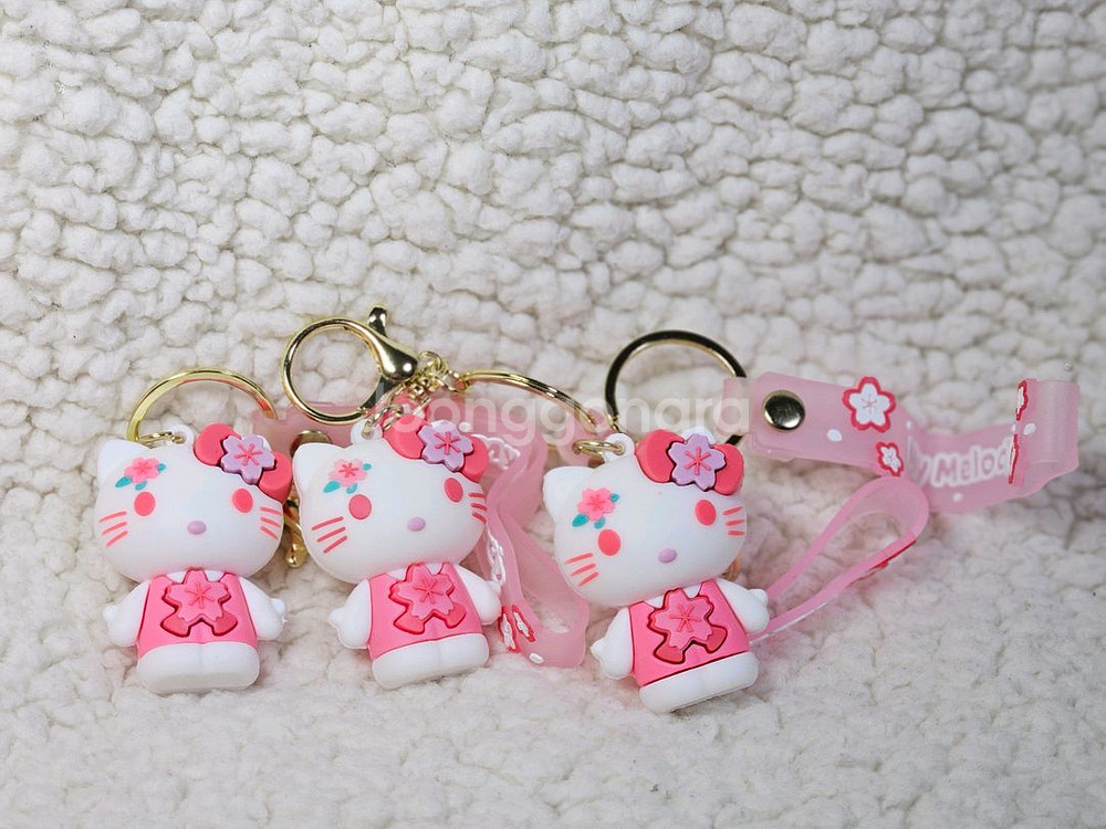 산리오 시나몬롤 키티 쿠로미 폼폼푸린 키링--1