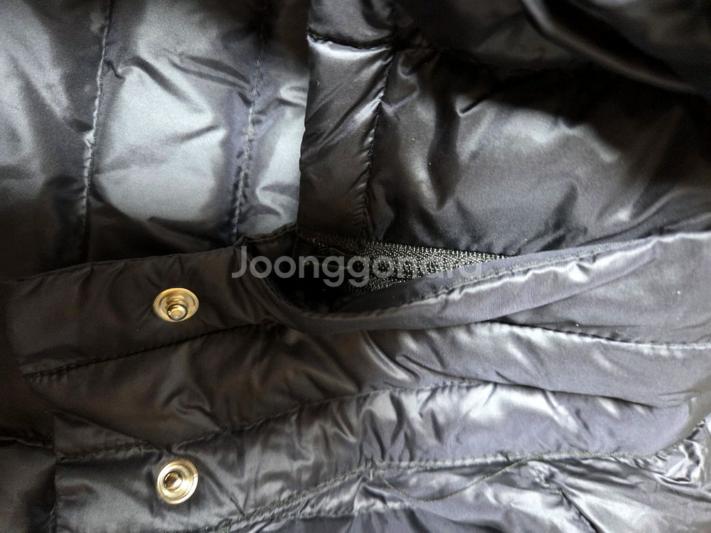 몽클레어 경량 패딩점퍼--6