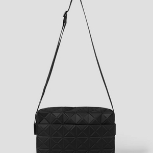 바오바오 이세이미야케 트랙 크로스백