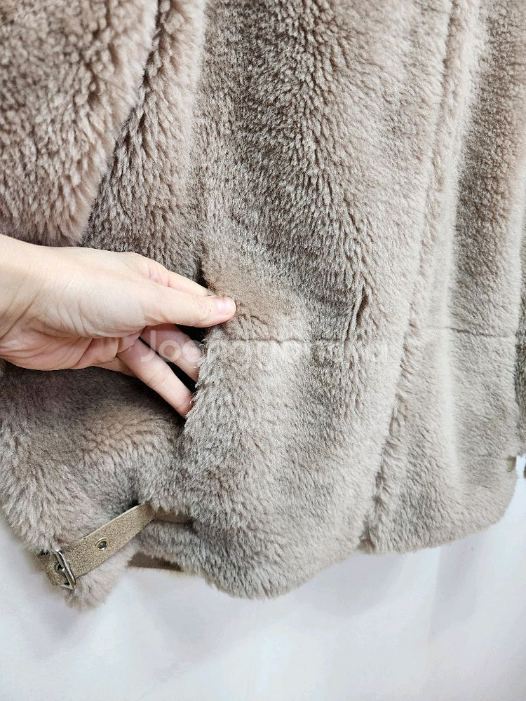 지고트 리얼양모 점퍼--4