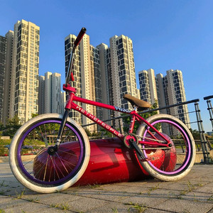 BMX 자전거 이미지