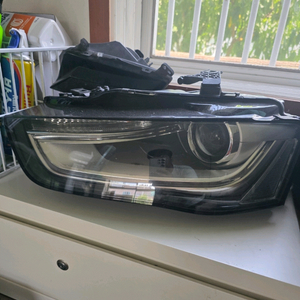 아우디a4 후기형 운전석 라이트