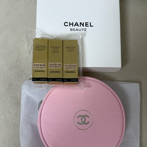 샤넬 뷰티 핑크 똥그리 파우치 + 수블리마지