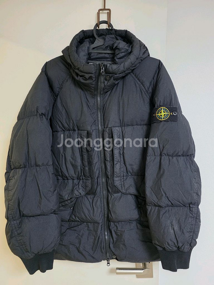 스톤아일랜드 크링클랩스 패딩--0