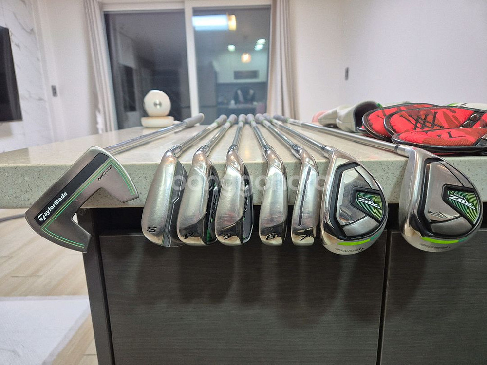 여성용 테일러메이드 골프채 풀세트 새상품급!!!!!--5