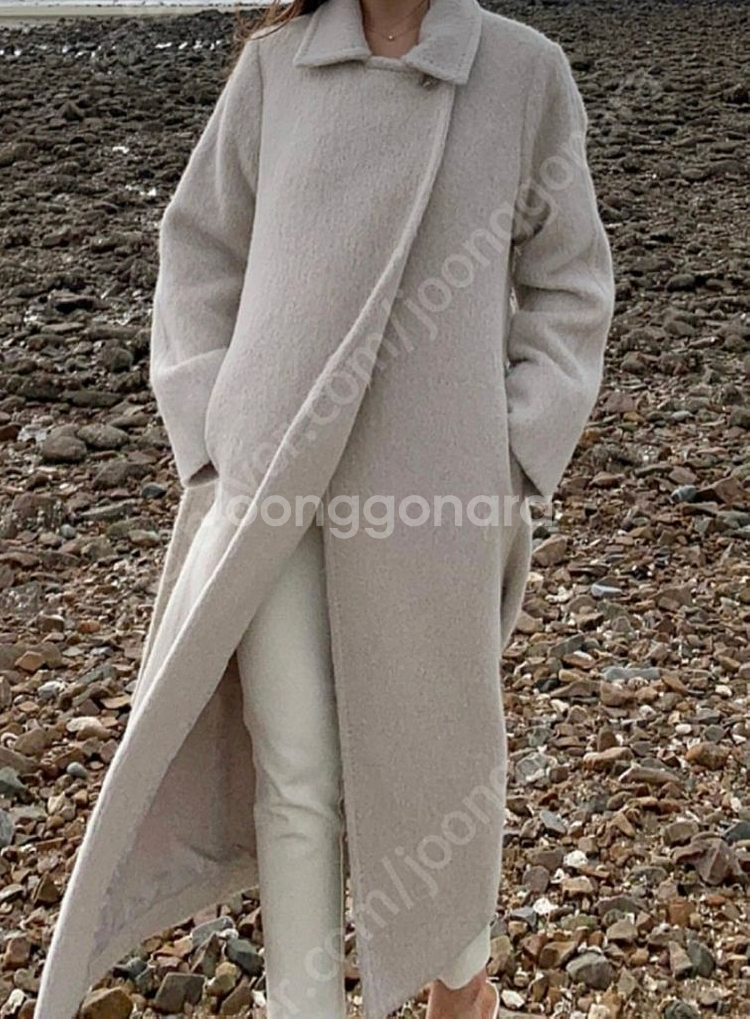 나는꽃 뉴트럴 헤어 알파카 코트--2