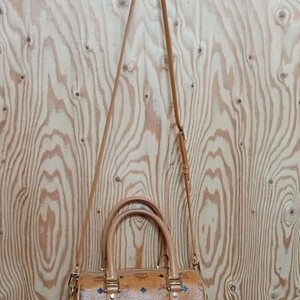 MCM비세토스 미니보스톤백