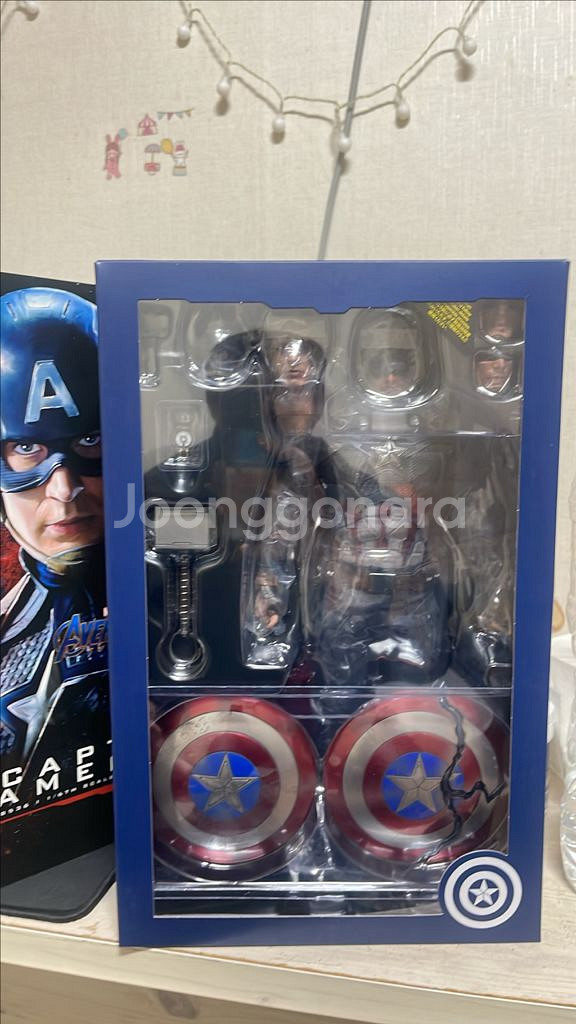 핫토이 캡틴 아메리카 vs 토르 피규어 세트--1