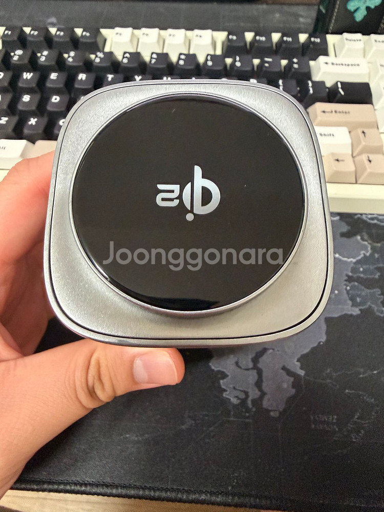 클레브 QI2 무선충전기 판매합니다--0