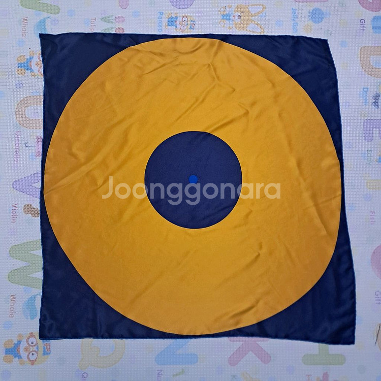 정품 에르메스 실크 스카프 카레 70--1