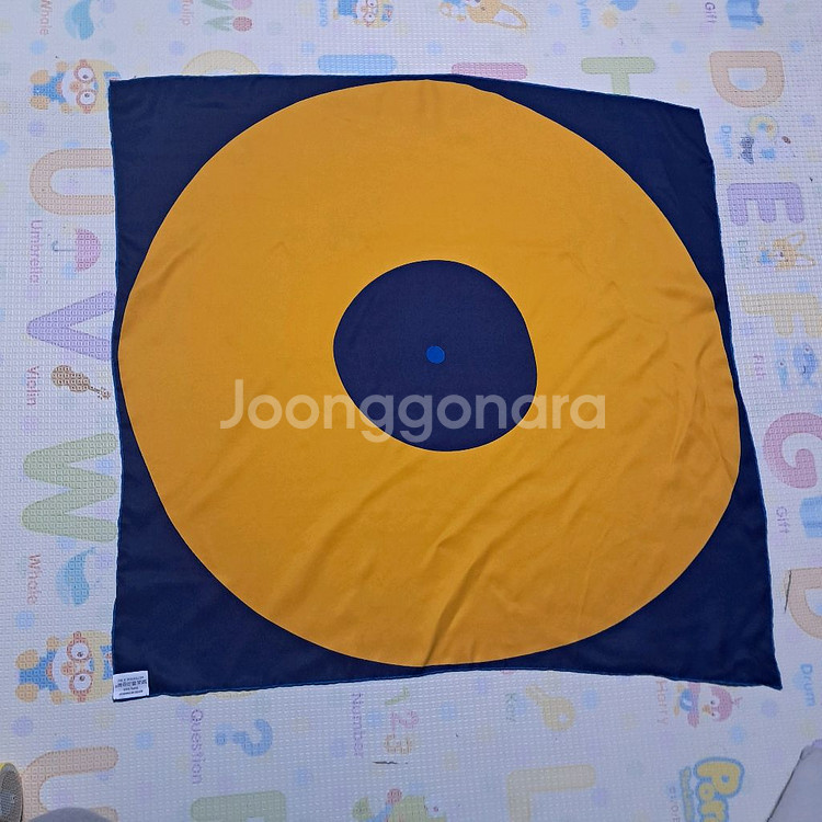 정품 에르메스 실크 스카프 카레 70--2