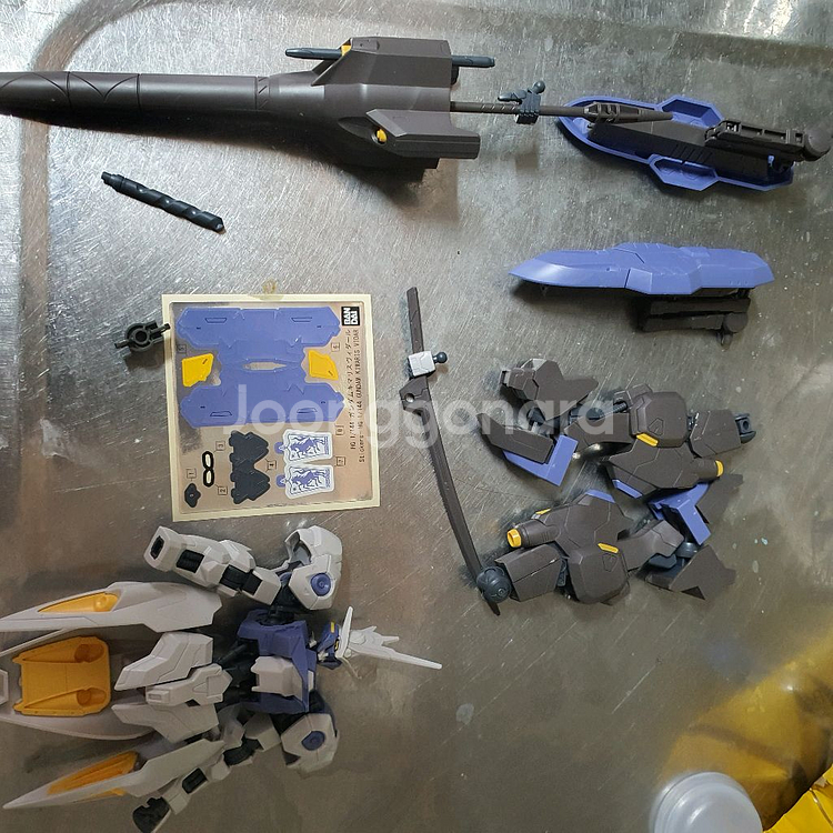 hg 키마리스 비다르 건담 가조립--0