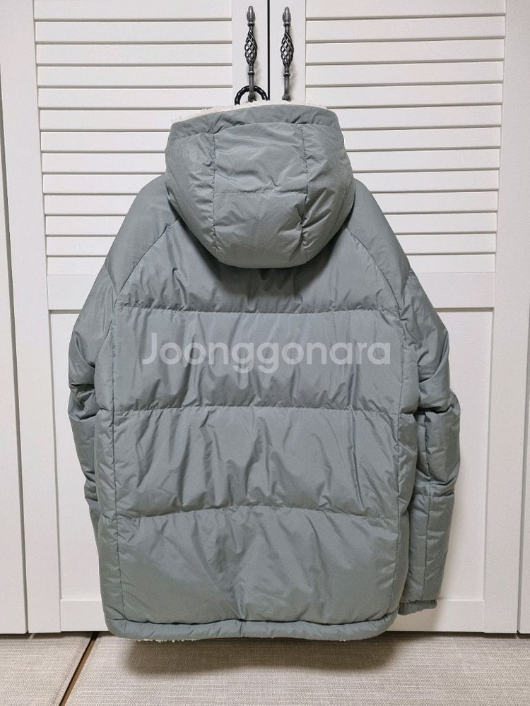 (거의새옷상태)블랙야크 마카롱 리버서블 다운점퍼.95.크림색--4