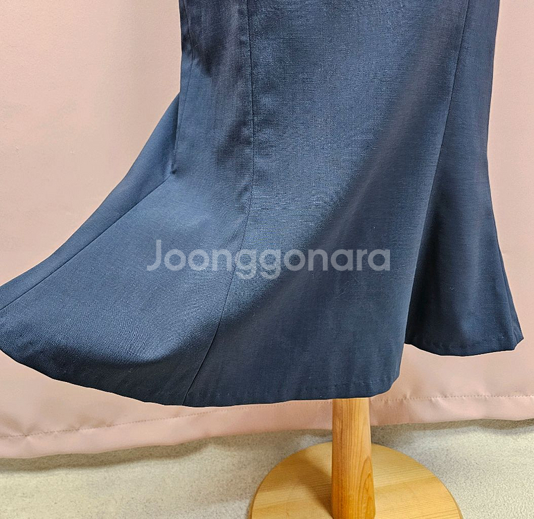 미샤 이태리 울 머메이드 스커트--6