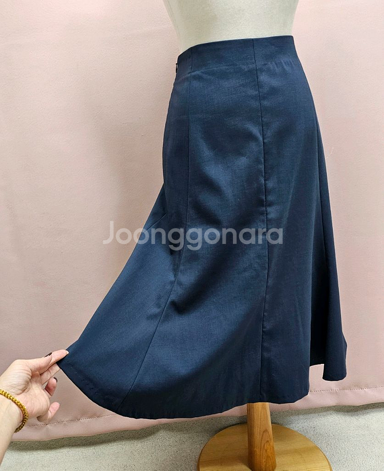 미샤 이태리 울 머메이드 스커트--8