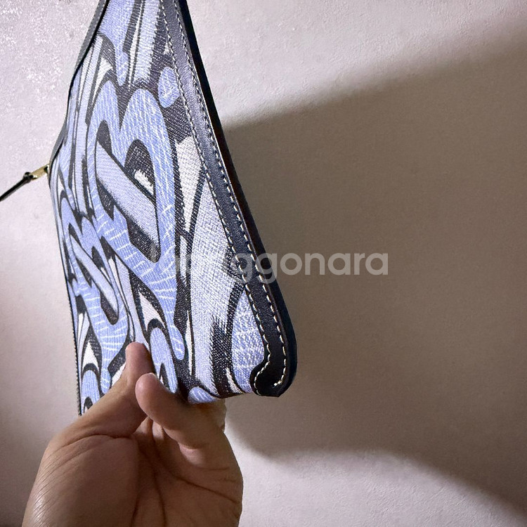 버버리 로고 패턴 클러치백--8