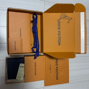 루이비통 Aerogram 남성 반지갑 이미지