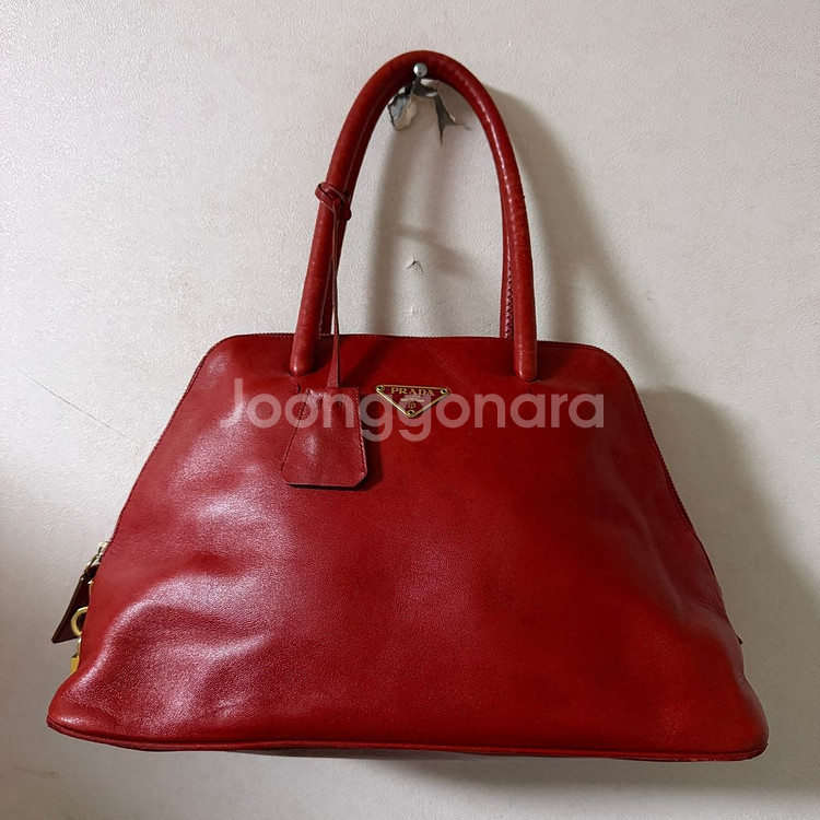 프라다 레더 삼각로고 레더 토트백--1