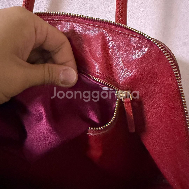 프라다 레더 삼각로고 레더 토트백--7