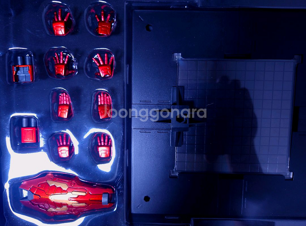 센티넬 / 리에딧 아이언맨 하우스오브M 아머--4