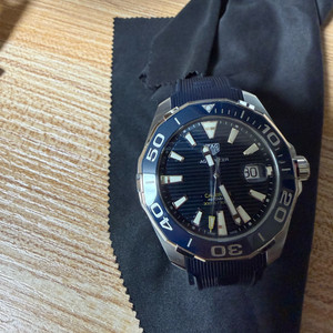 태그호이어 아쿠아레이서 300 43mm 오토매틱