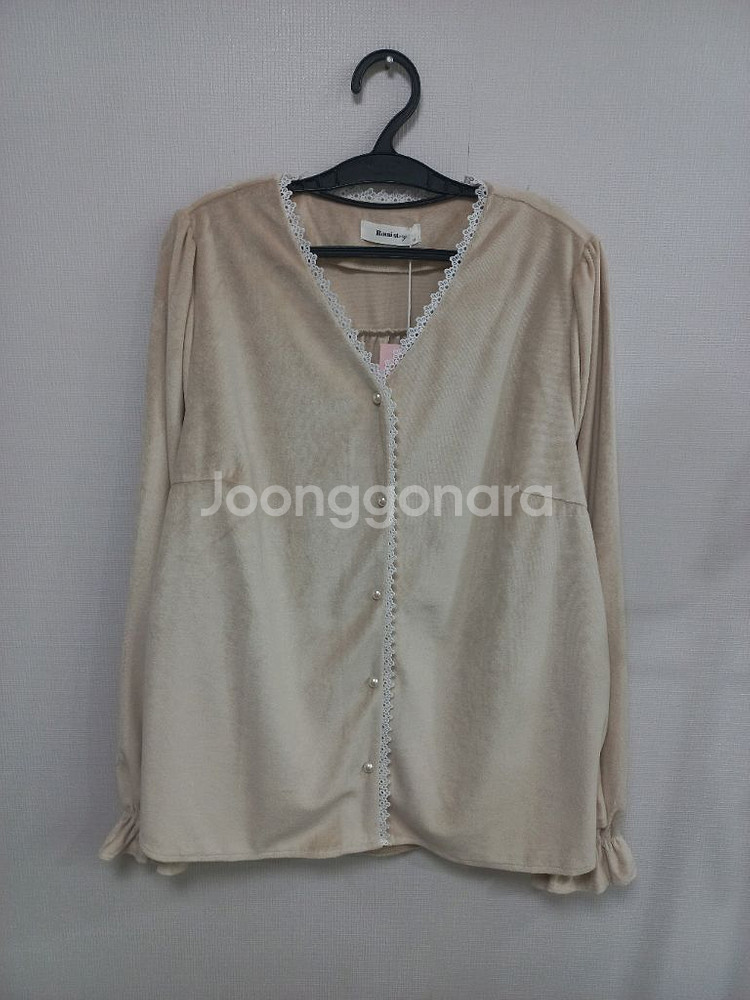 빅사이즈 벨벳 블라우스 라이트베이지--0