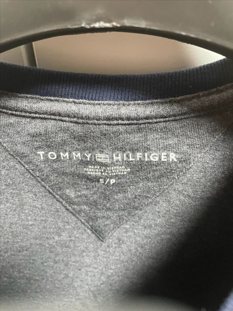 타미힐피거 반팔--1