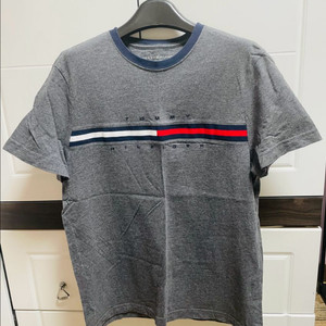 타미힐피거 반팔