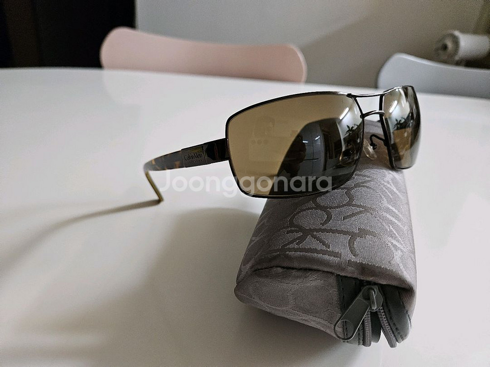 CK 캘빈클라인 선그라스--8