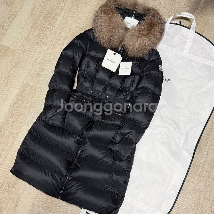 [새상품/풀구성] 23~24FW 몽클레어 보에딕 여성패딩 폭스퍼 블랙 0사이즈--0