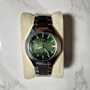 라도 루미노 오토매틱 그린그라데이션 3D cut 시계