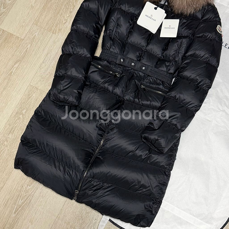 [새상품/풀구성] 23~24FW 몽클레어 보에딕 여성패딩 폭스퍼 블랙 0사이즈--2