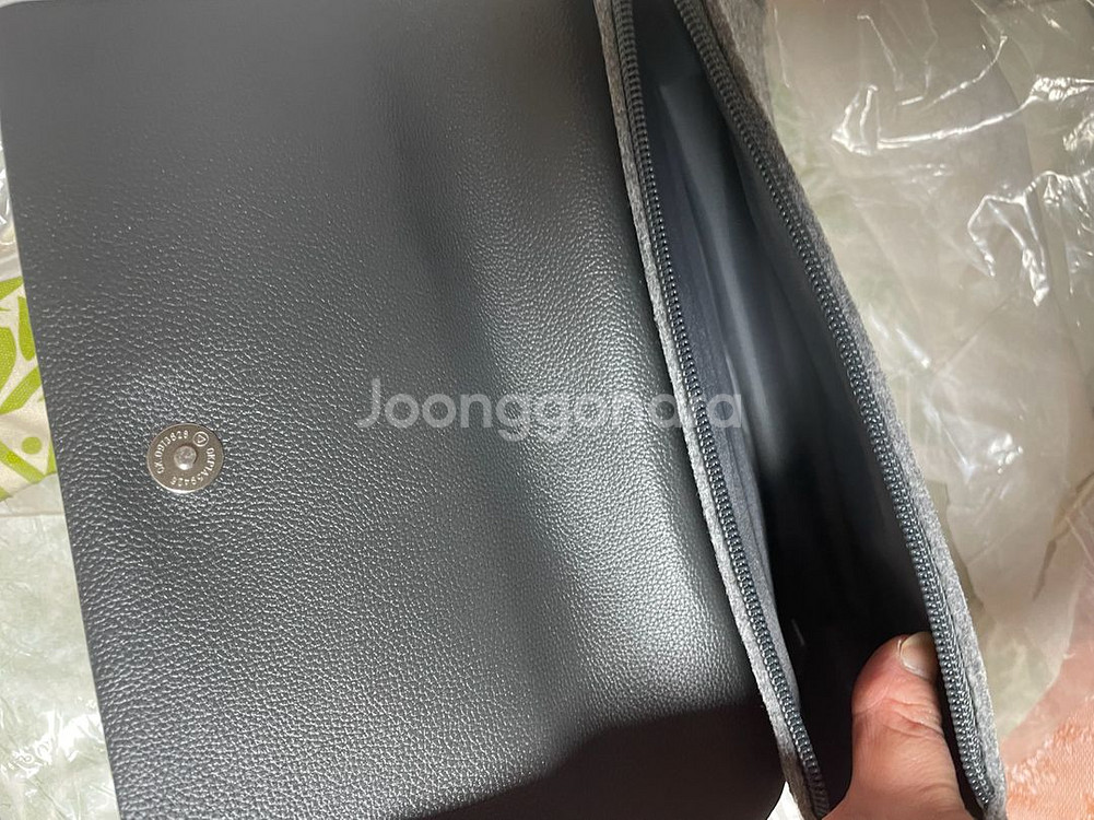 라프레리 파우치--2