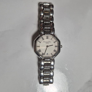 크리스챤 디올 옥타곤 시계 (White/Ivory)