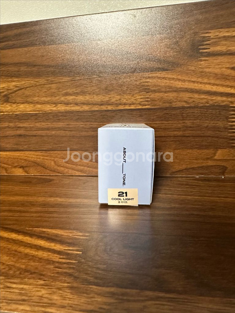 어바웃톤 스킨 레이어 핏 파운데이션 21 21.5 + 미니선세럼--0