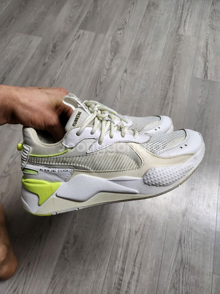 푸마 런닝화 270--1