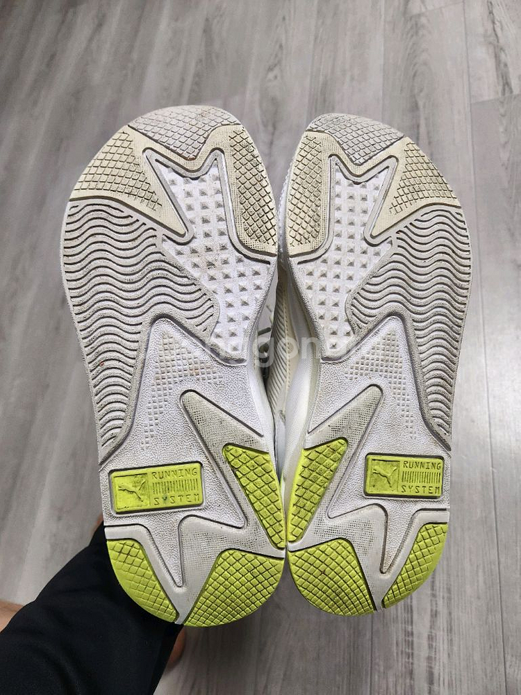 푸마 런닝화 270--5