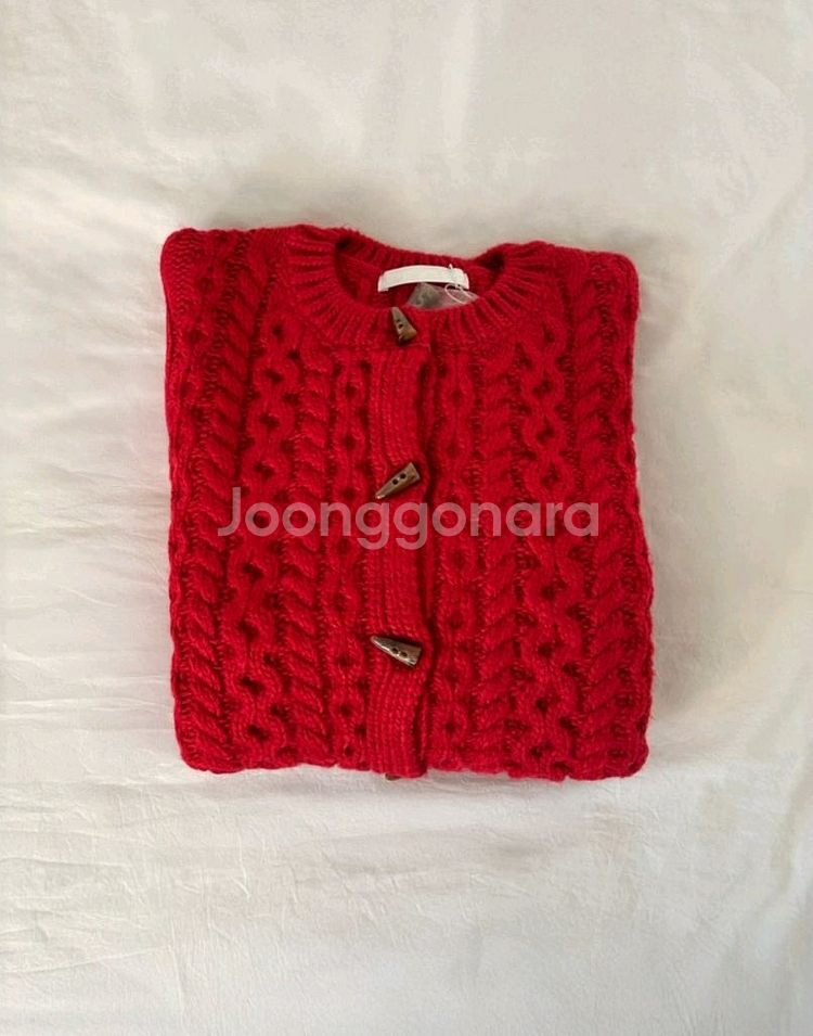 플랙 테일 오브 노스텔지아 케이블 가디건 레드--7