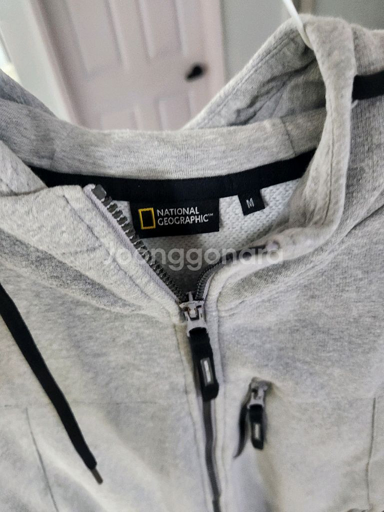 내셔널지오그래픽 여성 후드 집업 M사이즈--1