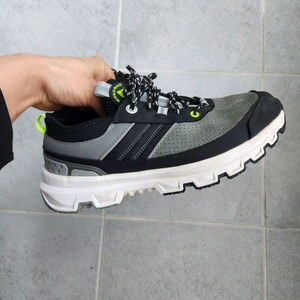 몽벨트레킹화 270