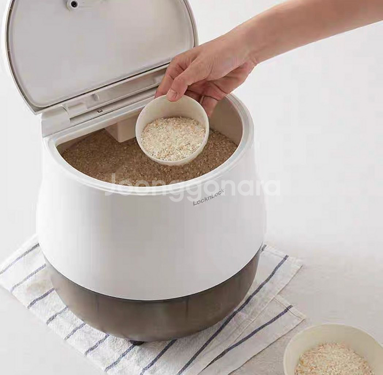 락앤락 진공 쌀통 10kg (새상품)--1