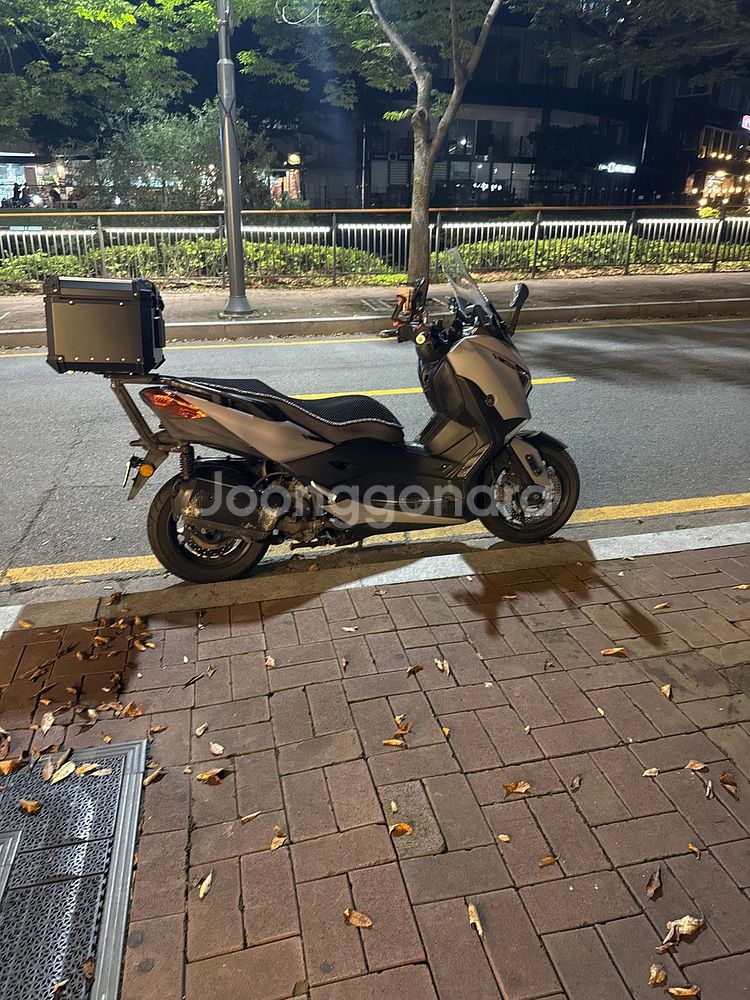 야마하 17년식 XMAX 스쿠터--0