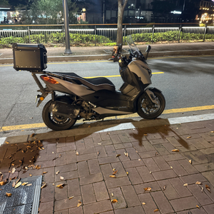 야마하 17년식 XMAX 스쿠터