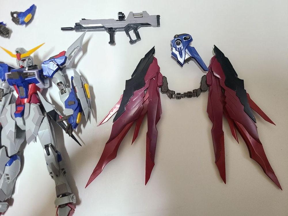 용도자 데스티니 가조립 건담 판매 합니다--1