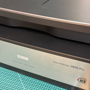 엡손 V850pro epson 필름 스캐너 팔아요