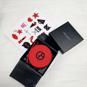 아르마니 파우치 라운드 레드 스티커포함