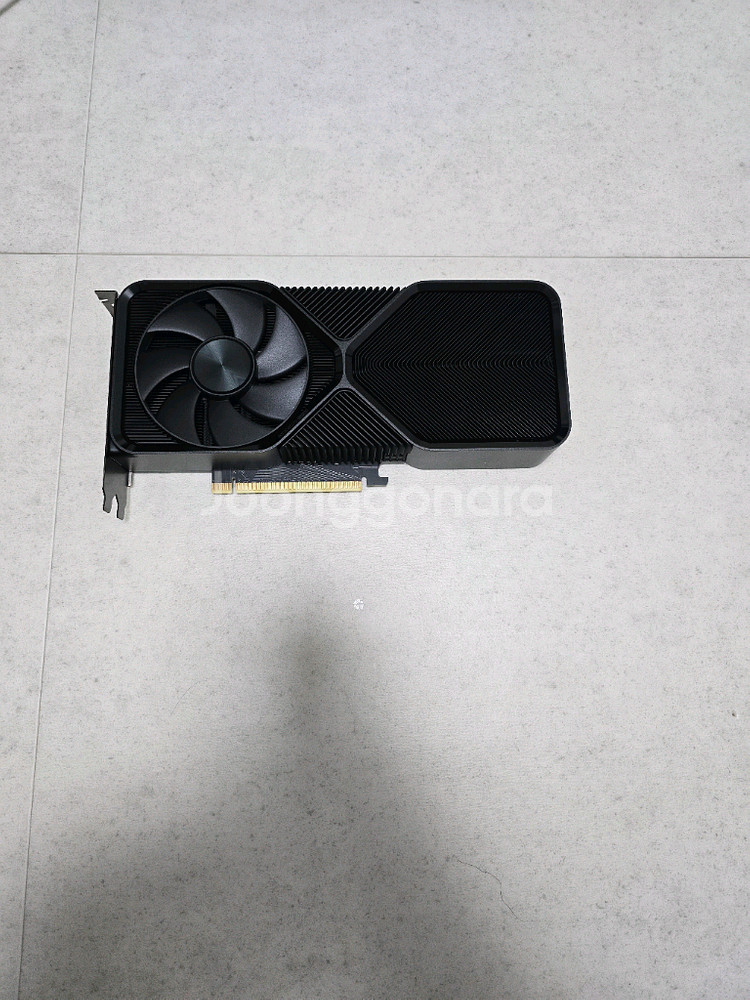 지포스 RTX 4070 SUPER 그래픽카드--1