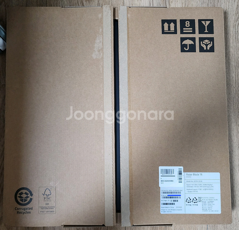 2025 레이저 블레이드 16 5070ti (RAZER BLADE 16)--1