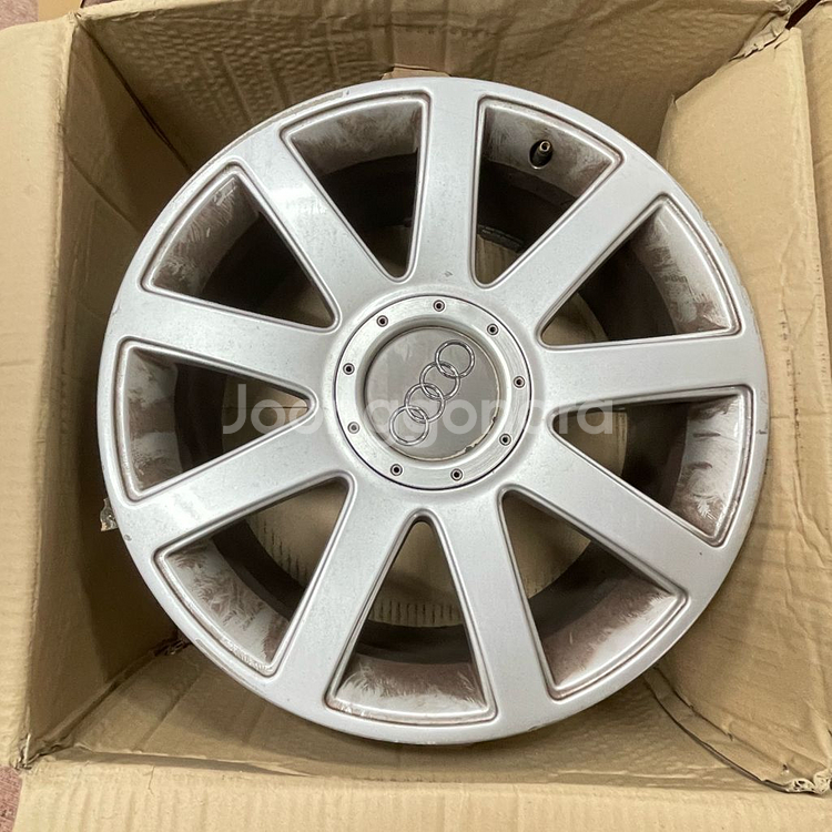 아우디 A8 순정 마차휠 판매합니다.--1